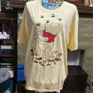 Women’s Disney Winnie The Pooh Shirt Size XXL